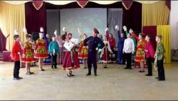 "Kalinka" sung together by Volgograd and Jilin